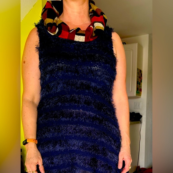 Navy blue furry tunic with contrast lining on hood, dumb clothing, size L - Picture 1 of 5